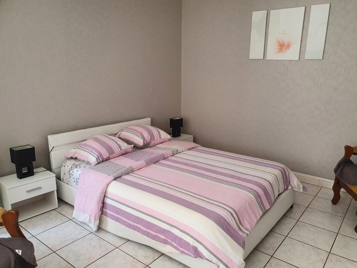 Meubles B-D Appartement Bains-les-Bains Buitenkant foto